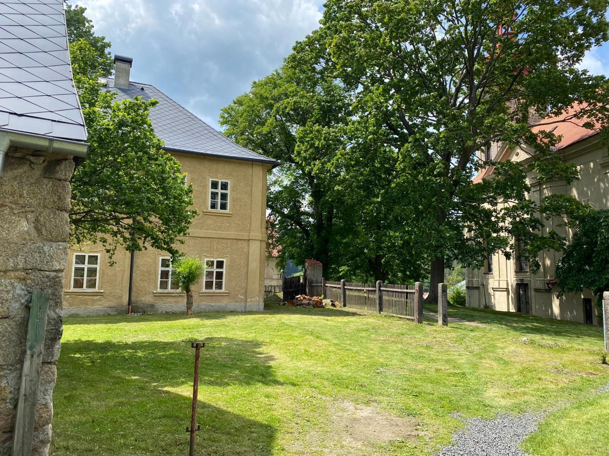Aparthotel Na Nebi 187 Bečov nad Teplou Exteriér fotografie
