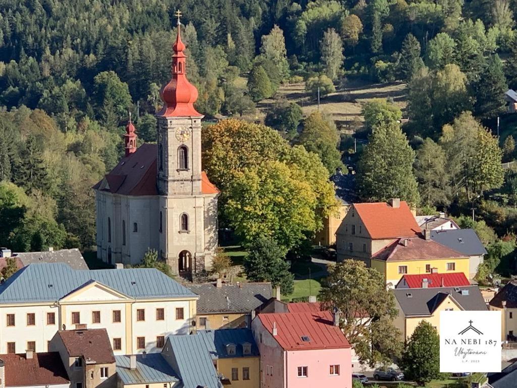 Aparthotel Na Nebi 187 Bečov nad Teplou Exteriér fotografie